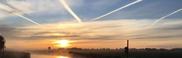 ‘Complotdenkers’ die bezorgd zijn over chemtrails in gelijk gesteld: deze ‘buitengewone’ hoorzitting vond zojuist plaats