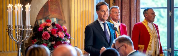 NAVO-chef Rutte noemt Poetin ‘niet meer dan de gouverneur van Texas’ en Oekraïne ‘een soeverein land’