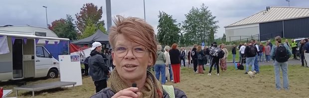 COA-klokkenluider klapt uit de school over “asielzoekers”: ‘Ze komen met het vliegtuig!’