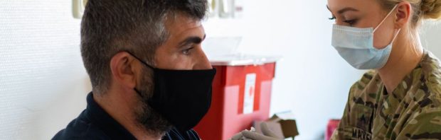 Wetsvoorstel ingediend dat mRNA als biowapen bestempelt