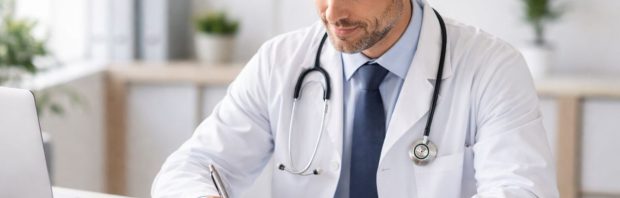 De jacht gaat onverminderd door: Raad van State beslist alweer in het nadeel van COVID-artsen