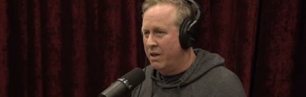 Hollywoodlegende over elites: ‘Ze eten baby’s, dat weet ik zeker’