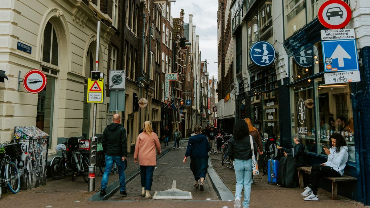 Voedselbanken slaan alarm: armoede in Nederland zal zich verdiepen en verbreden door dit regeerakkoord