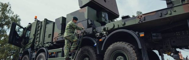 Voor boeren geen genade, voor Defensie wel: kabinet meet met twee maten