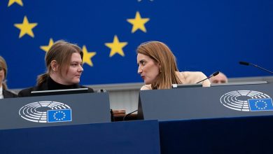 EU wil stemming over Chat Control er via een spoedprocedure doordrukken, Europarlementariërs slaan alarm