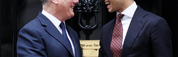 Fabian Society Starmer: “Wolf in schaapskleren” achter Brits beleid