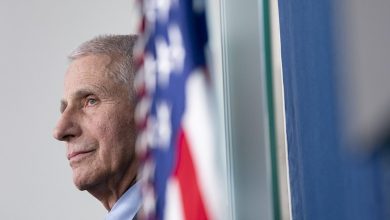Fauci beroept zich op zwijgrecht bij vragen over ivermectine en vaccinveiligheid