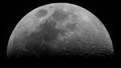 Grote monolithische structuren op de maan: ex-Pentagon-insider doet schokkende onthulling