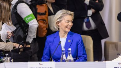 Na de slinkse trucjes rond Chat Control wil Ursula von der Leyen nu het anonieme internet afschaffen