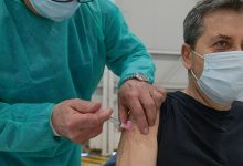 Prikspijt coronavaccin treft 1 op 6 Nederlanders: dwang, schade en verzwegen twijfels 7 Prikspijt coronavaccin treft 1 op 6 Nederlanders: dwang, schade en verzwegen twijfels