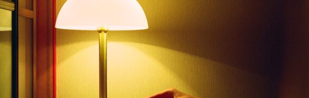 De gezondheidsrisico’s van ledlampen: wetenschappers slaan alarm over verborgen gevaar