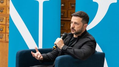 Duitse journalist vroeg Zelensky hoe Europa Oekraïne kan helpen meer Russen te doden — zijn opa diende Hitler