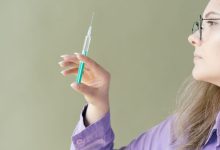Kek Mama haalt kritische vaccinatiecolumn offline — en maakt hem daardoor alleen maar groter