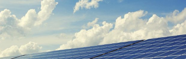 Wat betekenen de energieprijzen in 2026 voor je zonnepanelen?