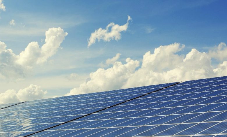 Wat betekenen de energieprijzen in 2026 voor je zonnepanelen?