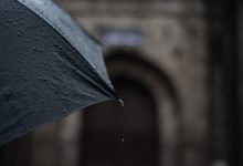 Ze dragen zwarte paraplu’s en stellen verboden vragen: wie zijn de Black Umbrellas? 6 Ze dragen zwarte paraplu’s en stellen verboden vragen: wie zijn de Black Umbrellas?