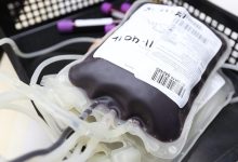 Bloedzak bij transfusie, risico's bloed van gevaccineerden onderzocht