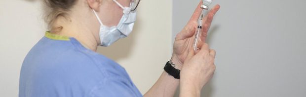Vrijgegeven e-mails: Canada waarschuwde Pfizer voor DNA-vervuiling — Pfizer weigerde aanpassing