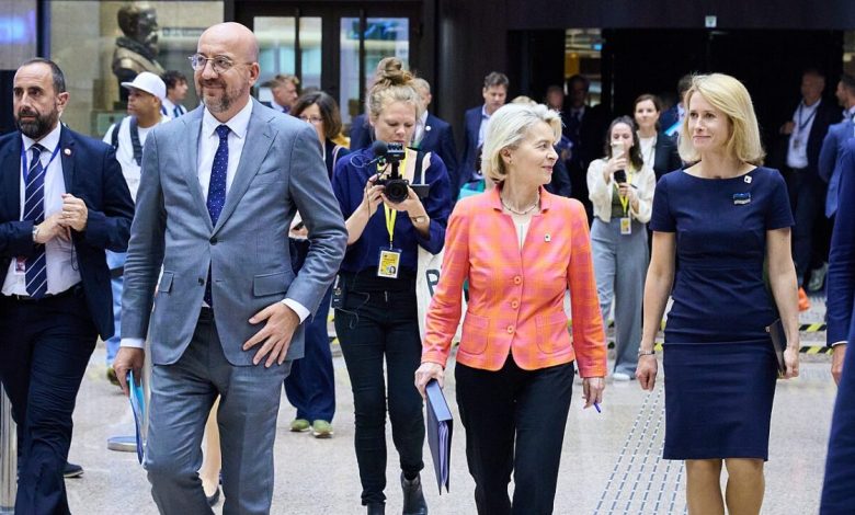 EU draait microfoon van Europarlementslid dicht na explosieve vragen over Oekraïne 1 EU draait microfoon van Europarlementslid dicht na explosieve vragen over Oekraïne