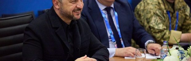Europarlementslid stelt keiharde eis: geen cent meer naar Oekraïne zolang Kiev nazi-oorlogscriminelen verheerlijkt
