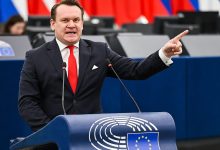 “Jullie hebben Europa vernietigd”: Poolse Europarlementariër fileert Europese elite