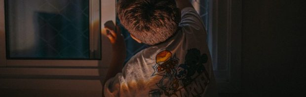 Oud-politieagent slaat alarm over uithuisplaatsing kinderen in Nederland: ‘Dit is gewoon een handel geworden’